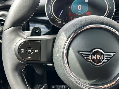 Used 2024 MINI Cooper S FWD image 19