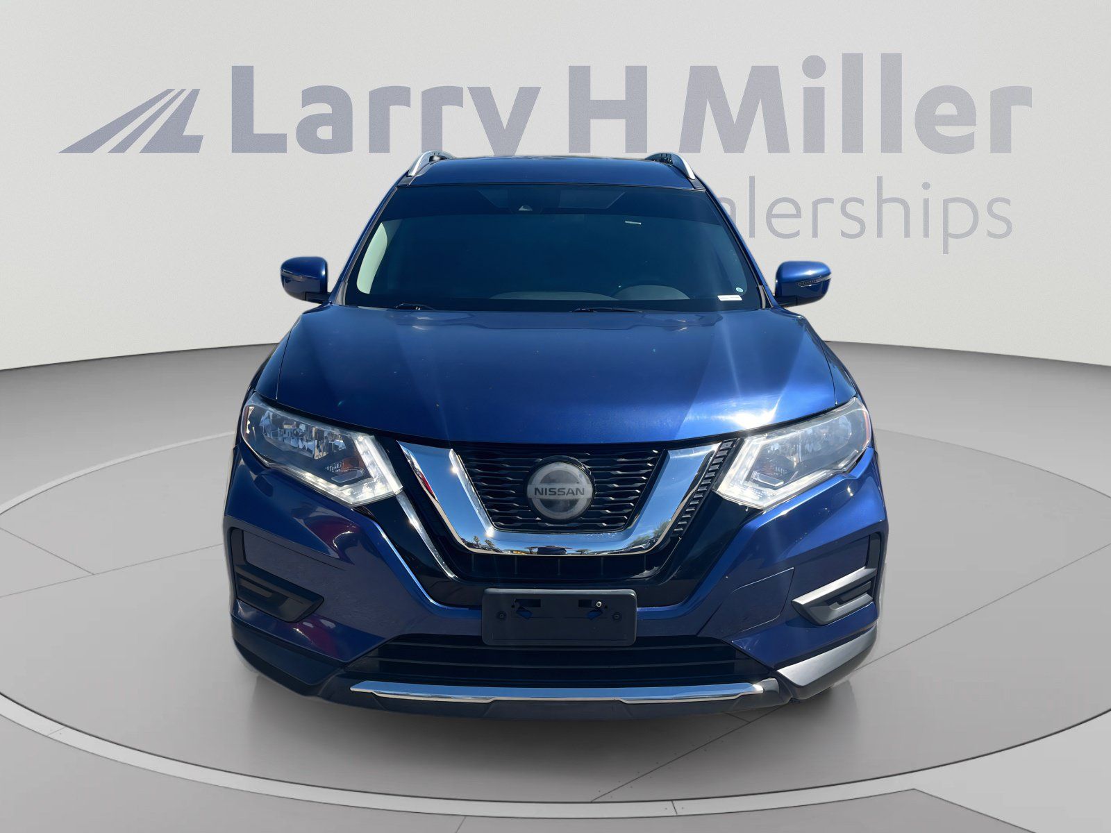 Used 2019 Nissan Rogue SV FWD image 8