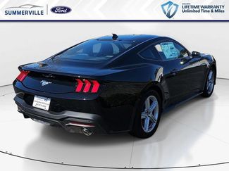 New 2026 Ford Mustang Coupe RWD video 3