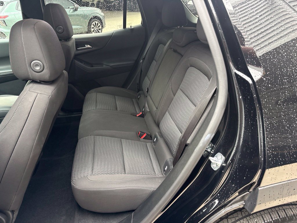 Used 2026 Chevrolet Equinox LT FWD image 19