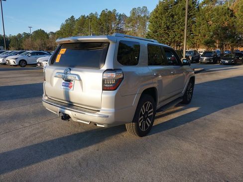 Used 2018 Toyota 4Runner Limited image 21