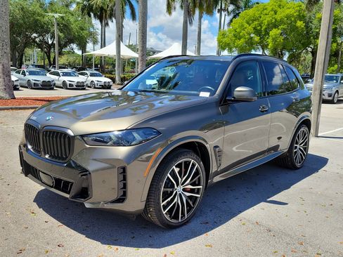 Certified 2024 BMW X5 sDrive40i w/ M Sport Package image 2