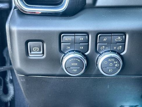 Certified 2024 GMC Sierra 1500 Denali Ultimate image 18