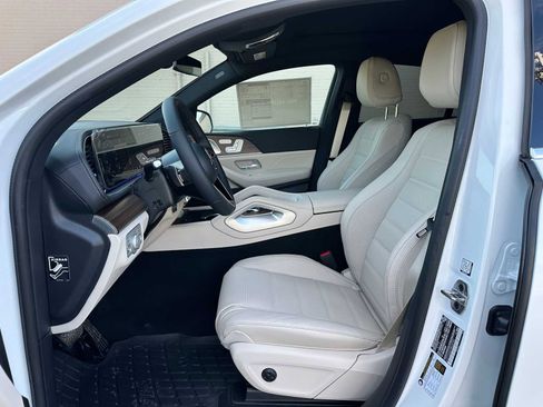 Used 2025 Mercedes-Benz GLE 450 4MATIC Coupe image 21