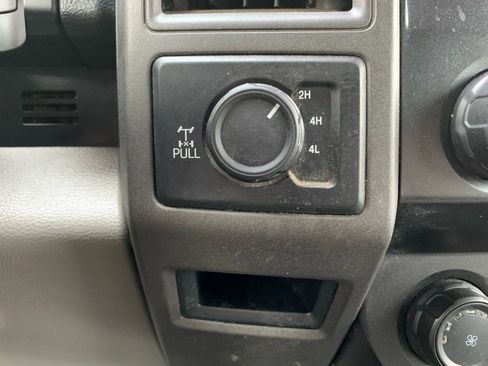 Used 2020 Ford F250 XL image 17