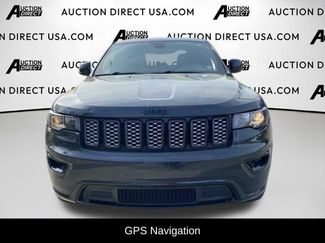 Used 2018 Jeep Grand Cherokee Altitude video 2