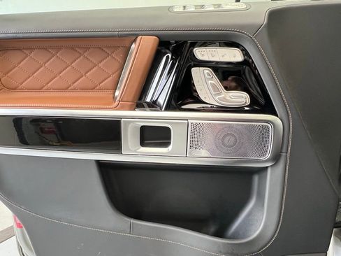 Used 2024 Mercedes-Benz G 550 image 15