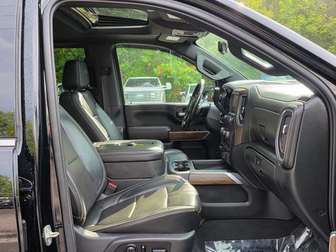 Used 2020 Chevrolet Silverado 2500 High Country w/ Z71 Off-Road Package AWD/4WD image 33