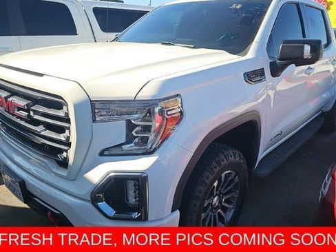 Used 2022 GMC Sierra 1500 AT4 w/ AT4 Premium Package image 1
