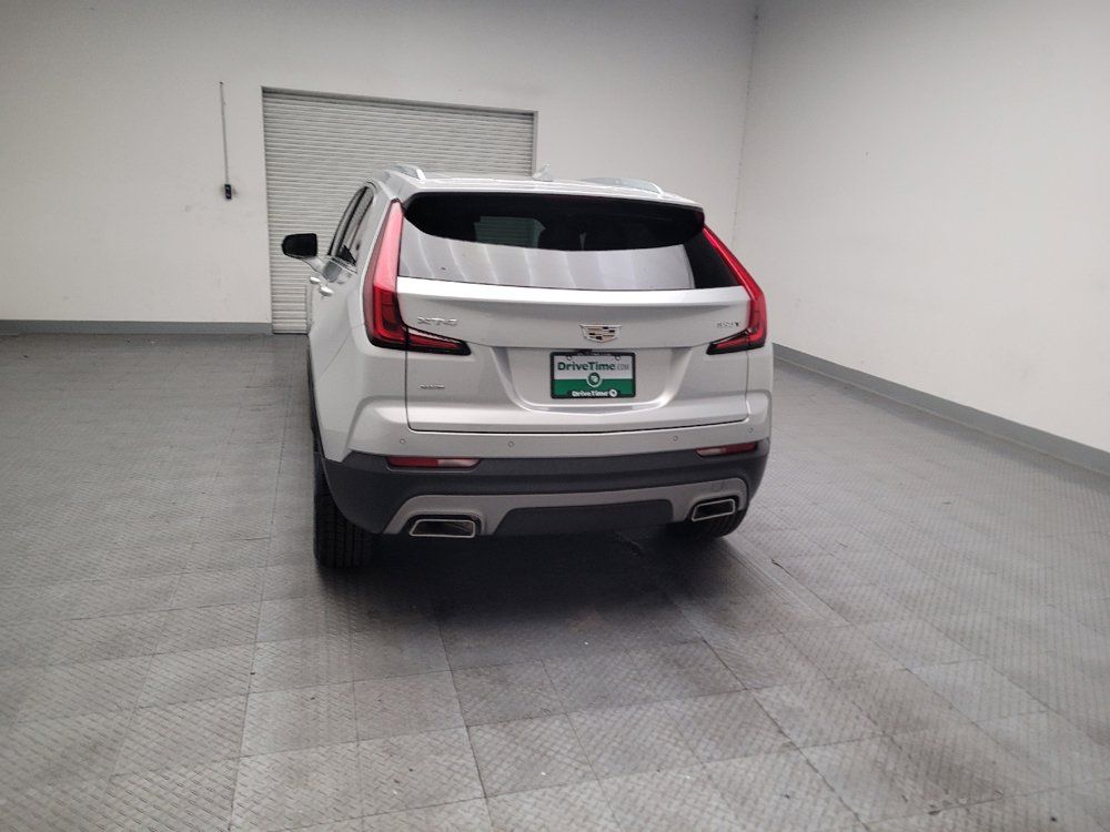 Used 2022 Cadillac XT4 Premium Luxury w/ Safety Alert Package AWD/4WD image 6