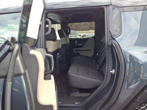New 2026 GMC Hummer EV SUV image 11