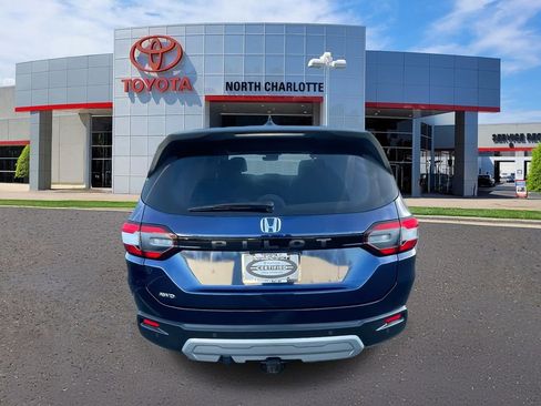 Used 2025 Honda Pilot EX-L image 8