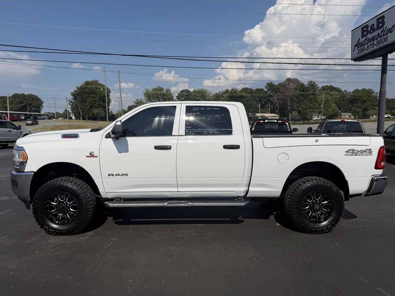 Used 2021 RAM 2500 Tradesman w/ Towing Technology Group AWD/4WD image 9