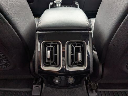 Used 2022 Kia Sorento SX Prestige AWD/4WD image 28