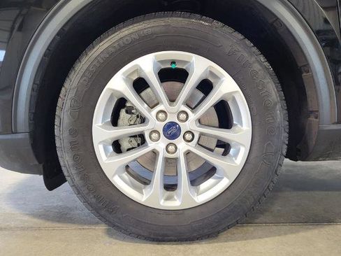 Used 2022 Ford Escape SE image 10