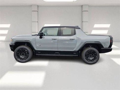 New 2026 GMC Hummer EV 4x4 Crew Cab image 2
