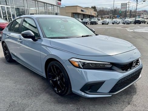 Used 2024 Honda Civic Sport image 9
