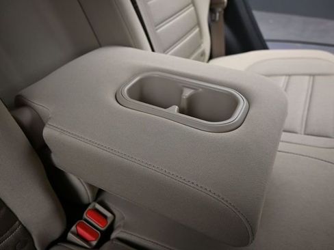 Used 2018 Honda CR-V EX image 12