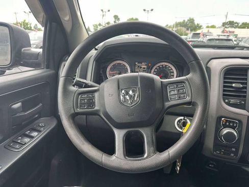 Used 2018 RAM 1500 Express w/ Express Value Package AWD/4WD image 13