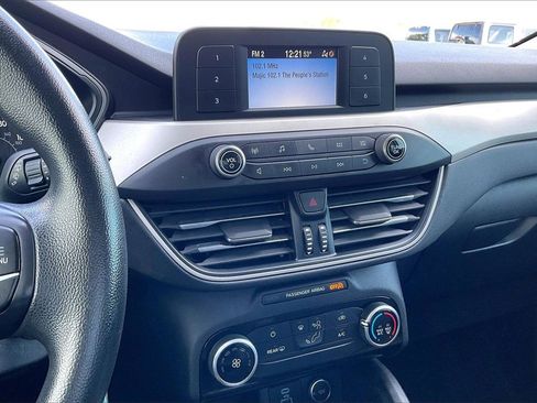 Certified 2021 Ford Escape S image 25