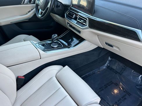 Used 2019 BMW X5 xDrive40i w/ Convenience Package image 19