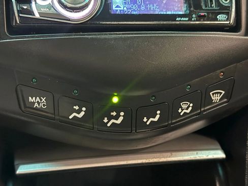 Used 2004 Honda Accord EX image 30