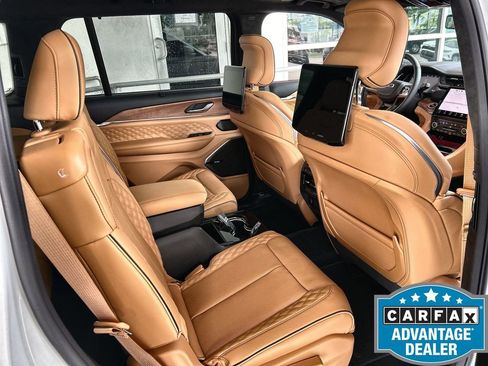 Used 2024 Jeep Grand Cherokee L Summit image 25