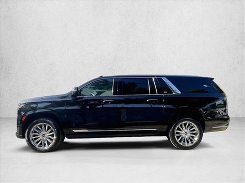 Used 2021 Cadillac Escalade ESV Premium Luxury w/ Driver Assist Tech Package AWD/4WD image 6