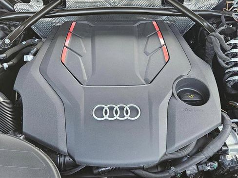 New 2025 Audi SQ5 Premium Plus w/ Premium Plus Package image 16