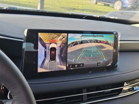 New 2026 INFINITI QX80 SPORT w/ Sport Exterior Package image 23