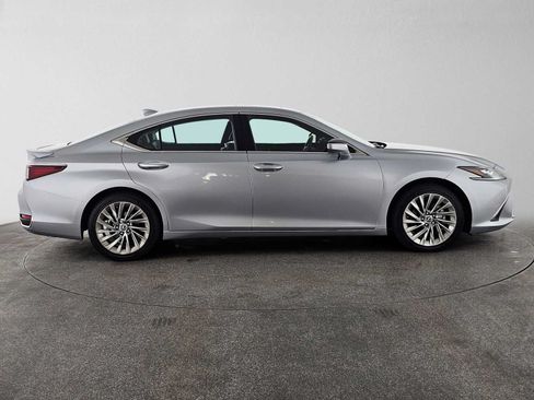 Certified 2023 Lexus ES 300h w/ Accessory Package (Z2) FWD image 2