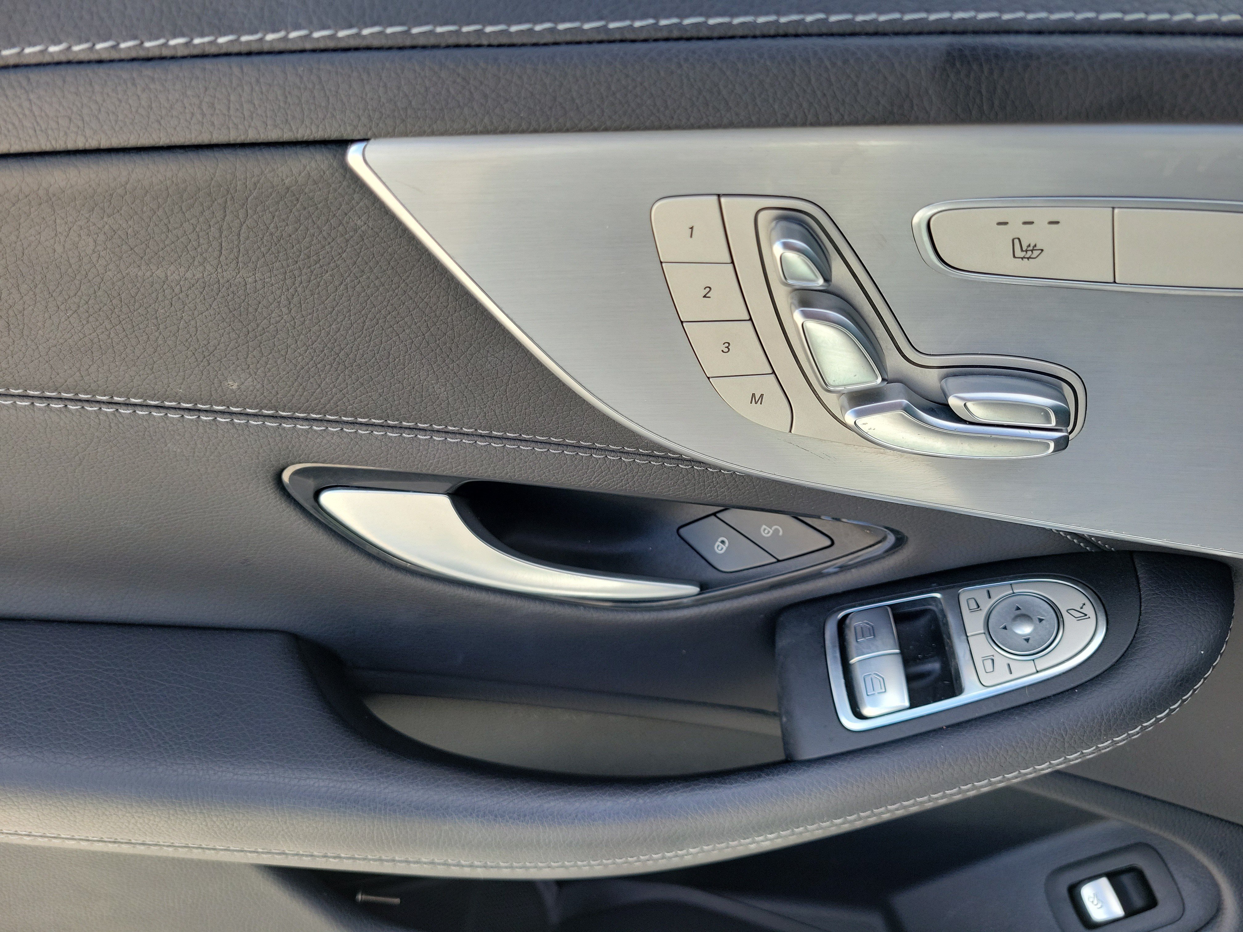 Used 2022 Mercedes-Benz C 300 Coupe image 14