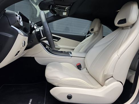 Used 2026 Mercedes-Benz CLE 300 4MATIC Cabriolet image 13