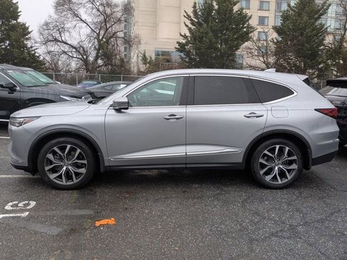 Used 2023 Acura MDX SH-AWD w/ Technology Package image 8