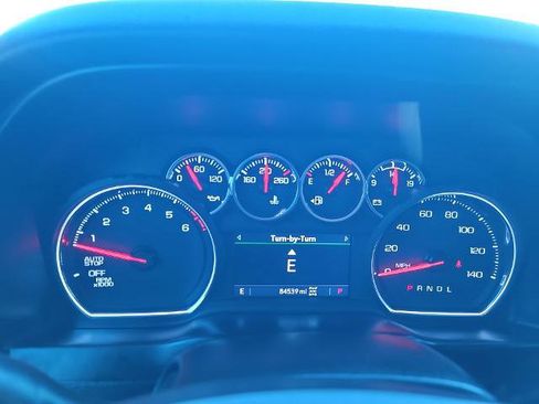 Used 2020 Chevrolet Silverado 1500 LT Trail Boss image 11