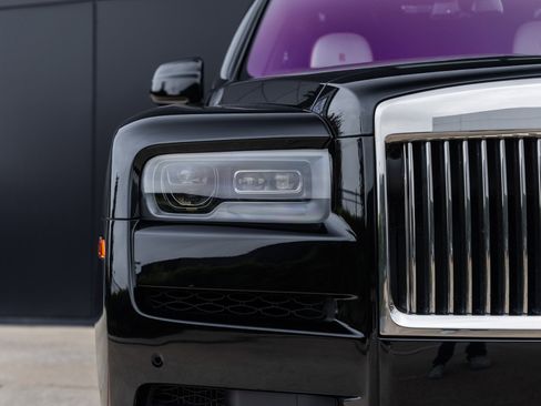 Used 2024 Rolls-Royce Cullinan image 23
