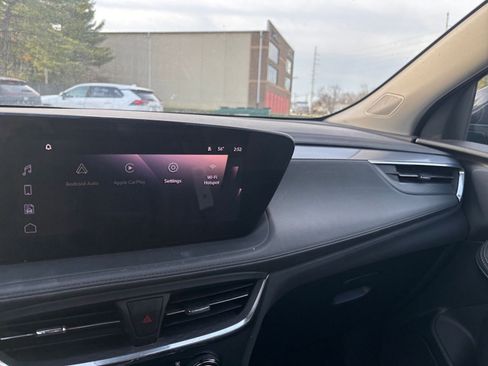 Used 2025 Buick Encore GX Preferred image 33