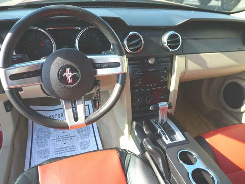 Used 2007 Ford Mustang Coupe image 25
