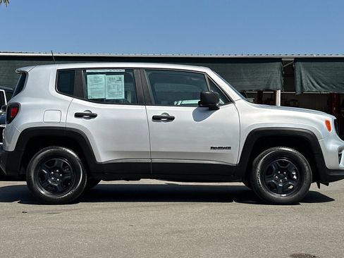 Used 2021 Jeep Renegade Sport AWD/4WD image 3
