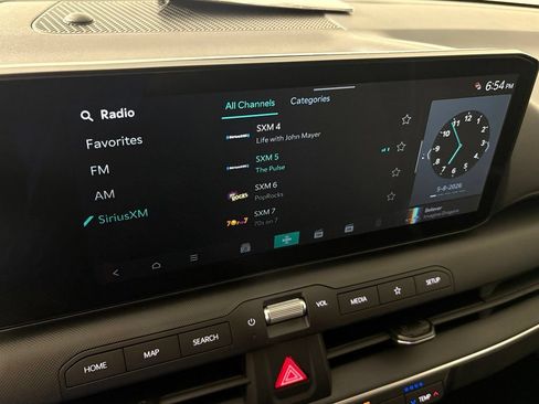 New 2026 Kia K4 FWD image 25