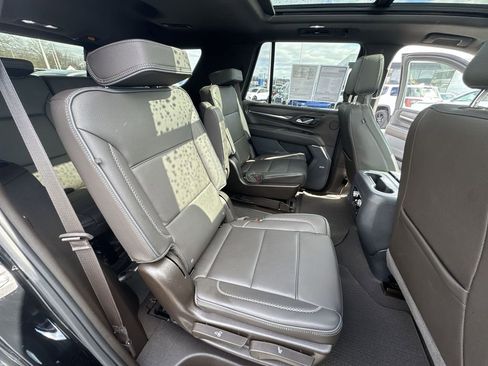 Certified 2023 GMC Yukon Denali image 28
