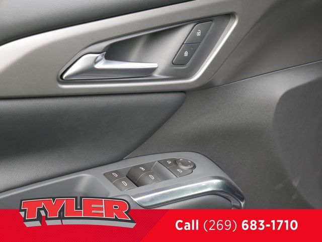 New 2026 Chevrolet Traverse LT w/ Driver Confidence Package AWD/4WD image 21