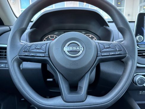 Used 2025 Nissan Altima 2.5 S image 22