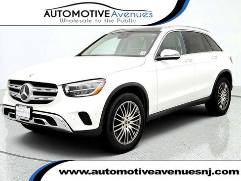 Used 2022 Mercedes-Benz GLC 300 4MATIC image 1