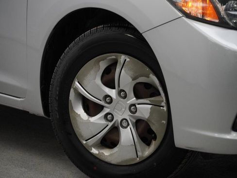 Used 2014 Honda Civic LX image 4