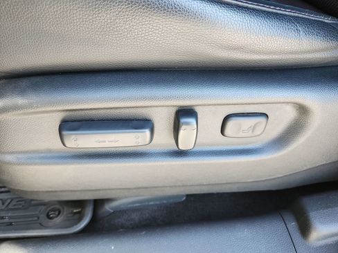 Used 2017 Honda Ridgeline Black Edition image 19