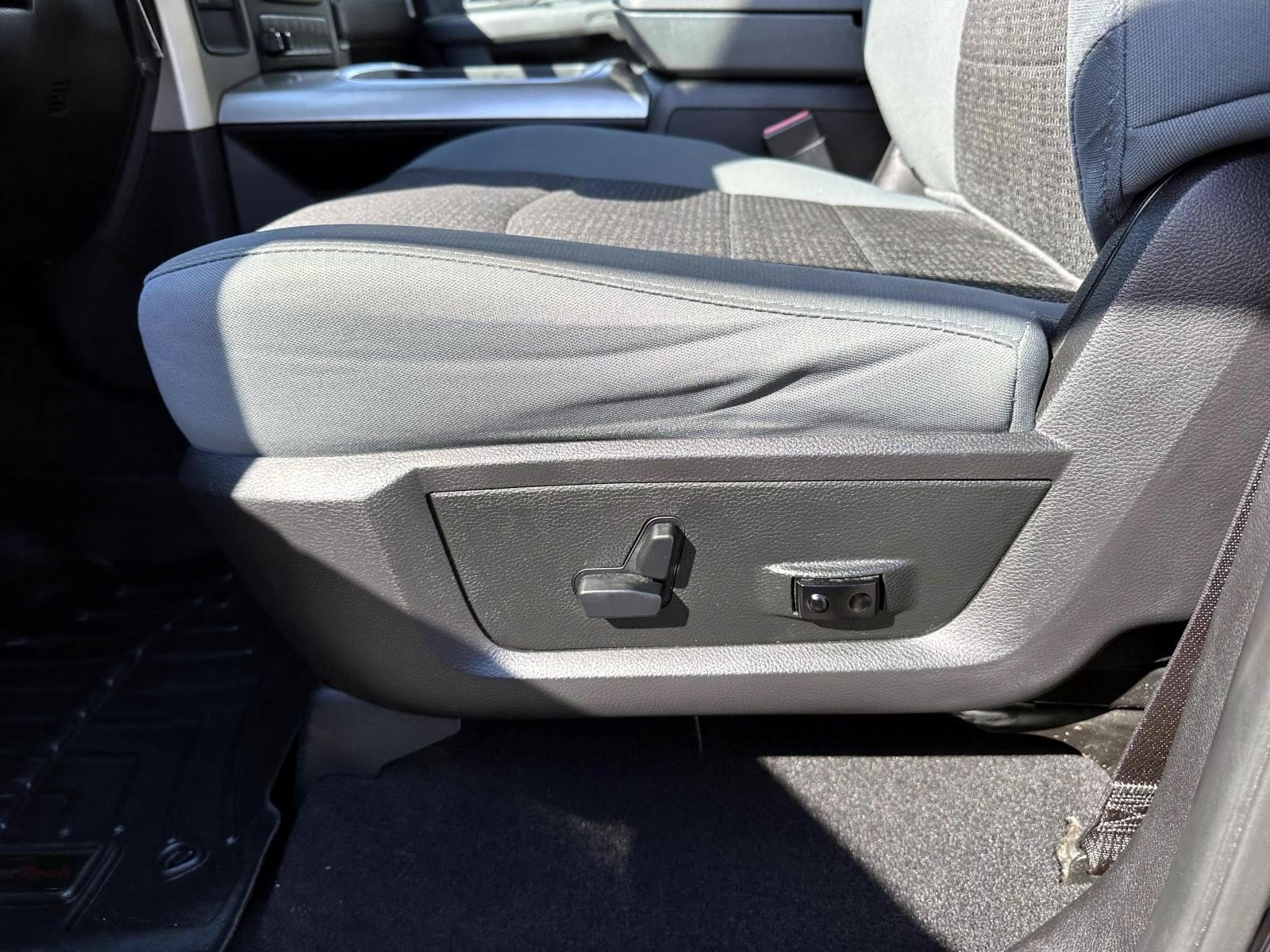 Used 2018 RAM 2500 Big Horn AWD/4WD image 9