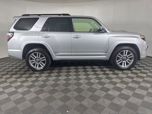 Used 2022 Toyota 4Runner TRD Sport image 2