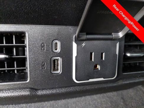 Used 2025 Chevrolet Silverado 1500 LT image 27