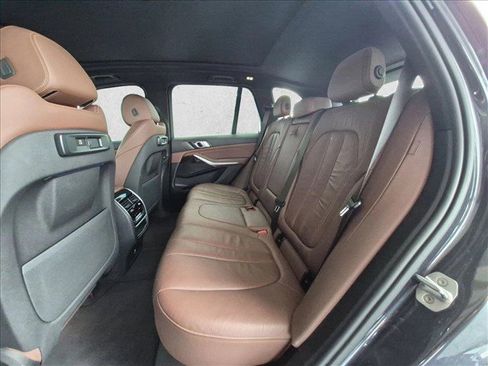 Used 2019 BMW X5 xDrive40i w/ Convenience Package AWD/4WD image 21